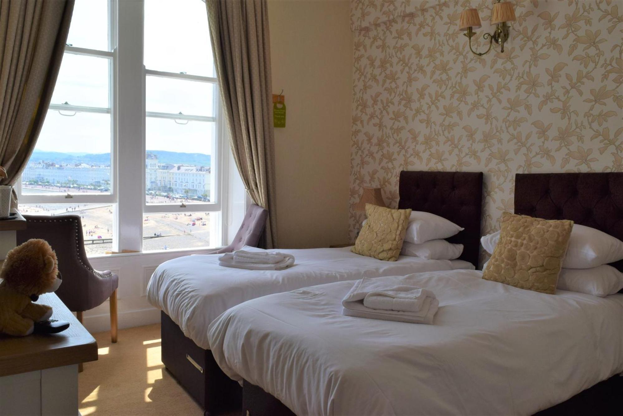 The View Guest House (Adults Only) Llandudno Exterior foto